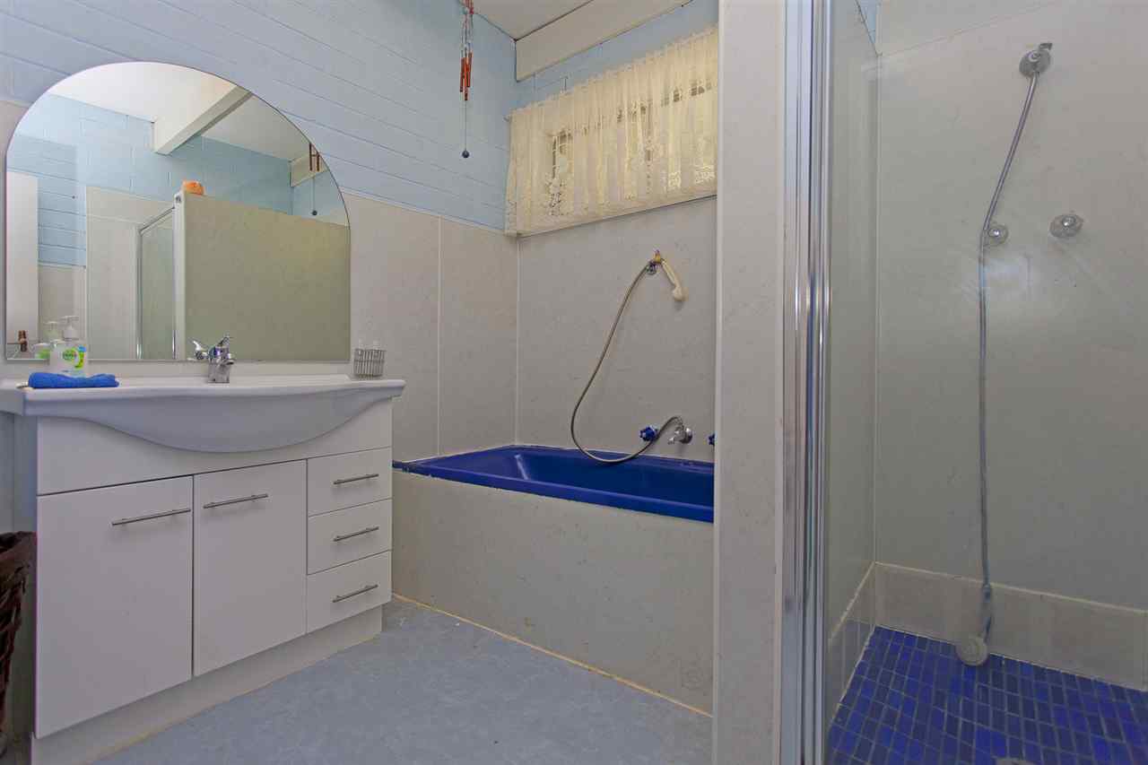 resized-2349823-edit 26 high st chiltern 39.JPG